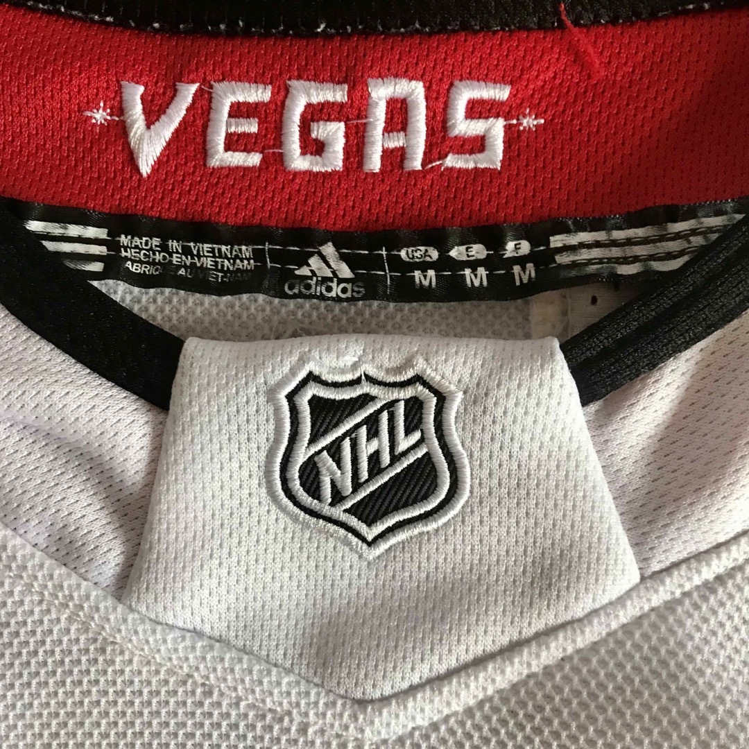 NHLアイスホッケー ベガス ゴールデンナイツ 29番 フルーリー ゲーム