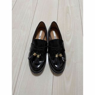 ザラ(ZARA)のZARA ローファー(ローファー/革靴)