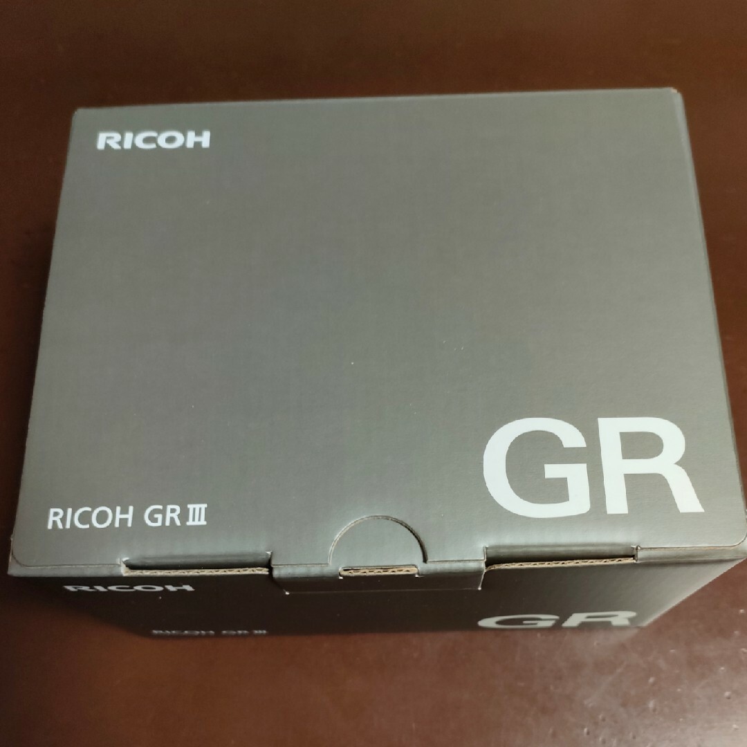 RICOH　GRⅢ　リコー　カメラ　新品未開封