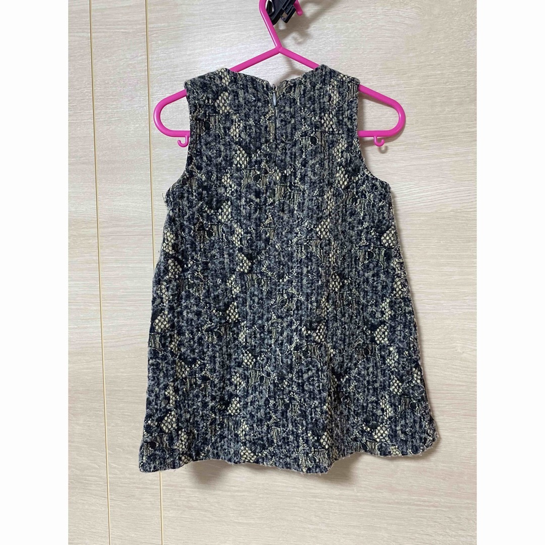 ZARA KIDS(ザラキッズ)のキッズ　ザラ　ワンピース　サイズ2-3 / 98 キッズ/ベビー/マタニティのキッズ服女の子用(90cm~)(ワンピース)の商品写真