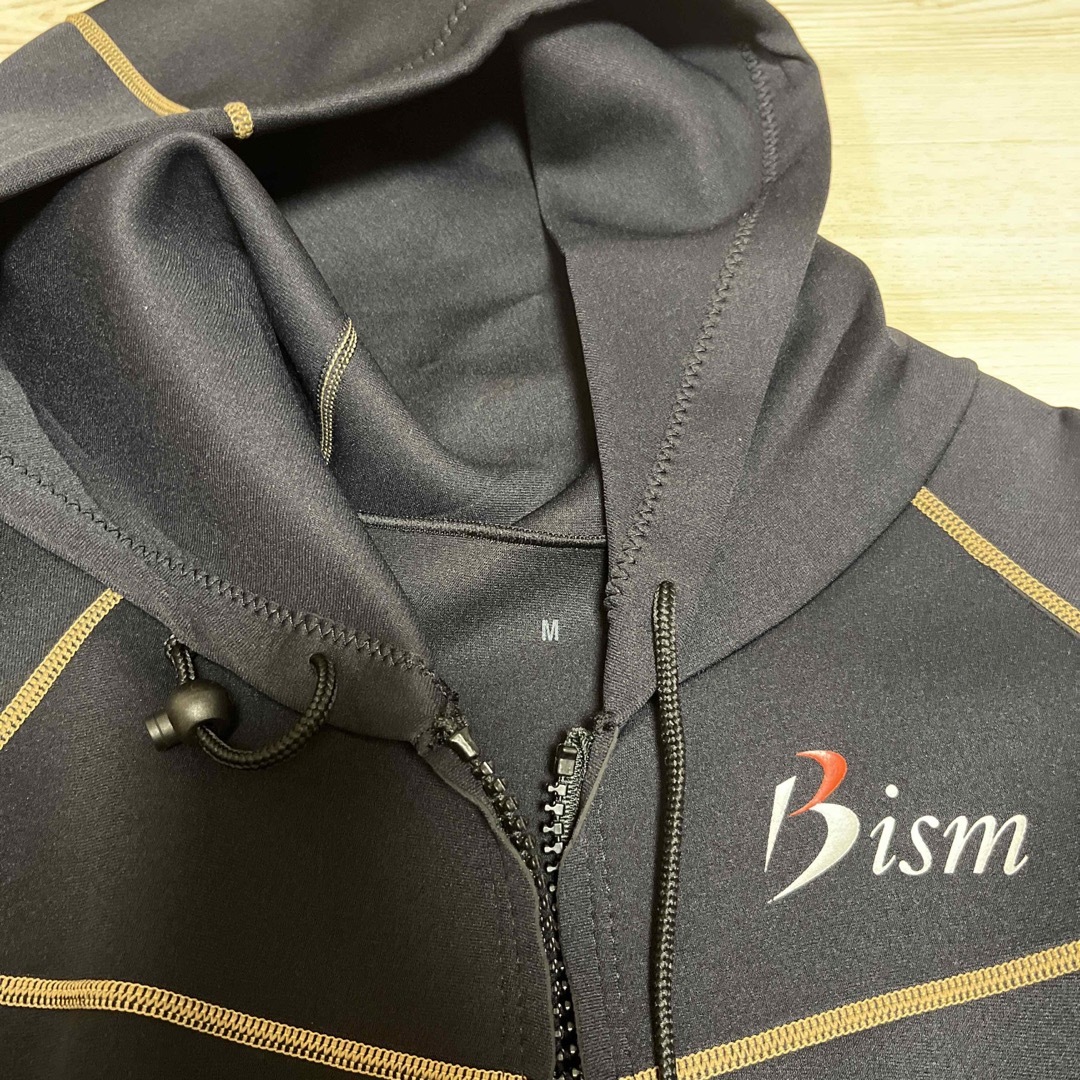 Bism(ビーイズム)のBism  クルーコート　Mサイズ スポーツ/アウトドアのスポーツ/アウトドア その他(マリン/スイミング)の商品写真