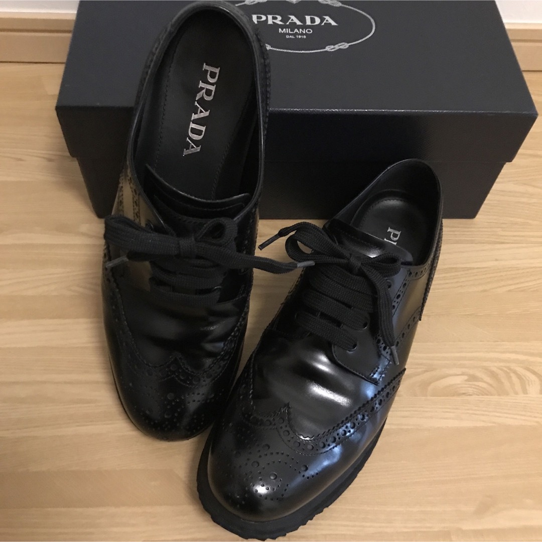 PRADA - 新品同様 極美品 PRADA レザー スニーカー ローファー 27.5