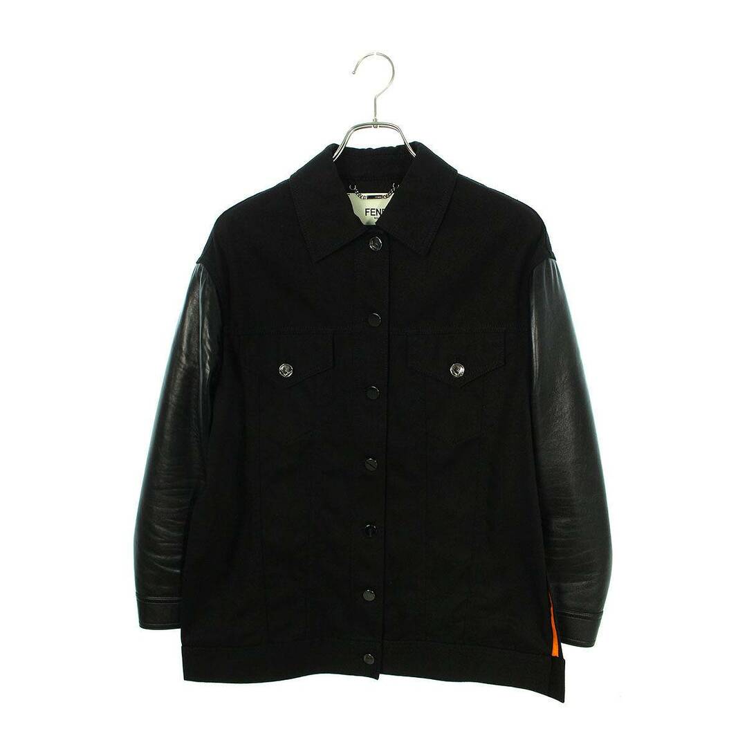 FENDI(フェンディ)のフェンディ  Karlito Contrast Sleeve Embroidered Denim Jacket FLF508 7DV アームレザーバックミンクデザインデニムジャケット レディース 36 レディースのジャケット/アウター(Gジャン/デニムジャケット)の商品写真