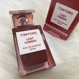 TOM FORD - 美品 TomFord オードパルファム ロストチェリー 香水 人気商品 正規品
