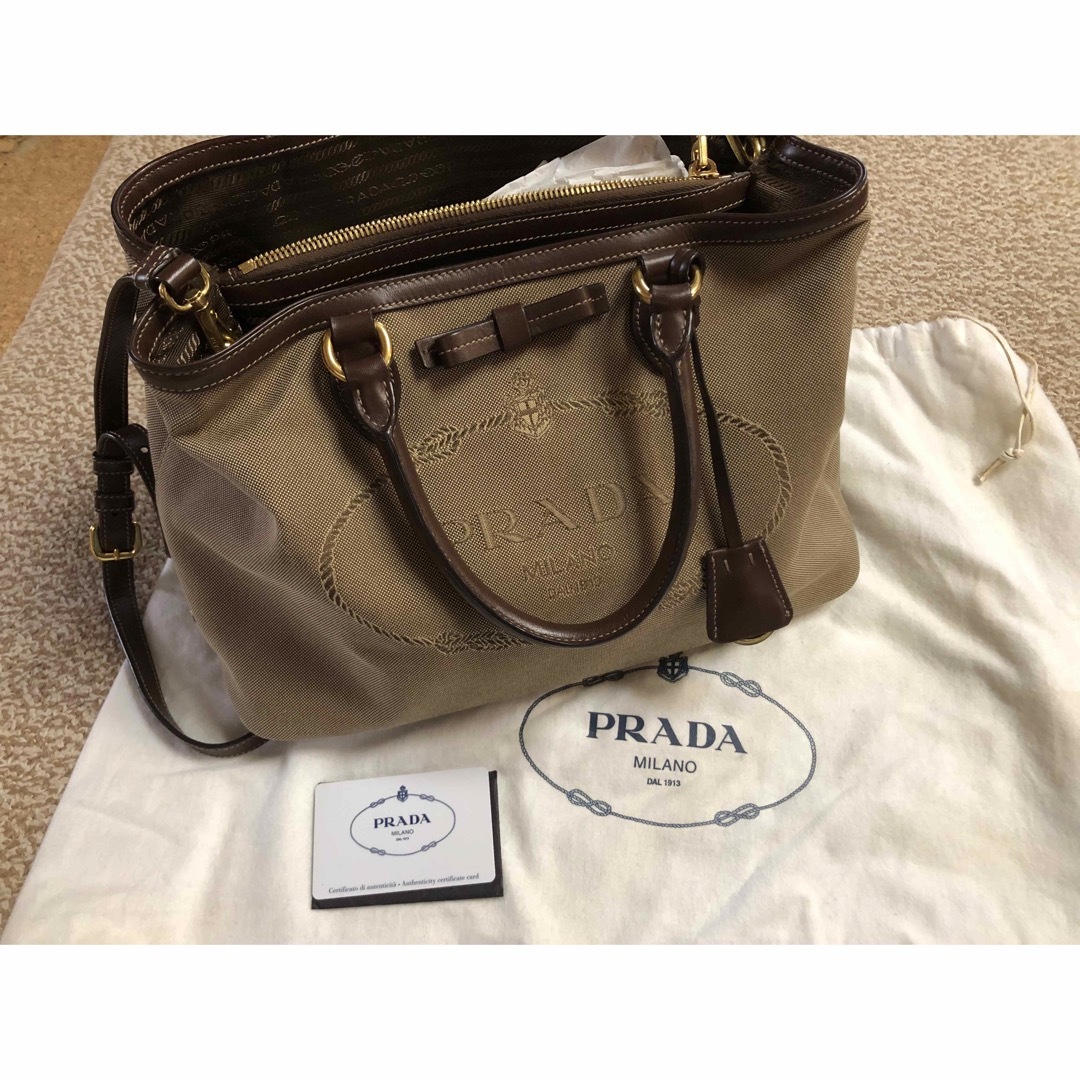 PRADA　2way トートバッグ　ハンドバッグ　 　ショルダーバッグ　ベージュ