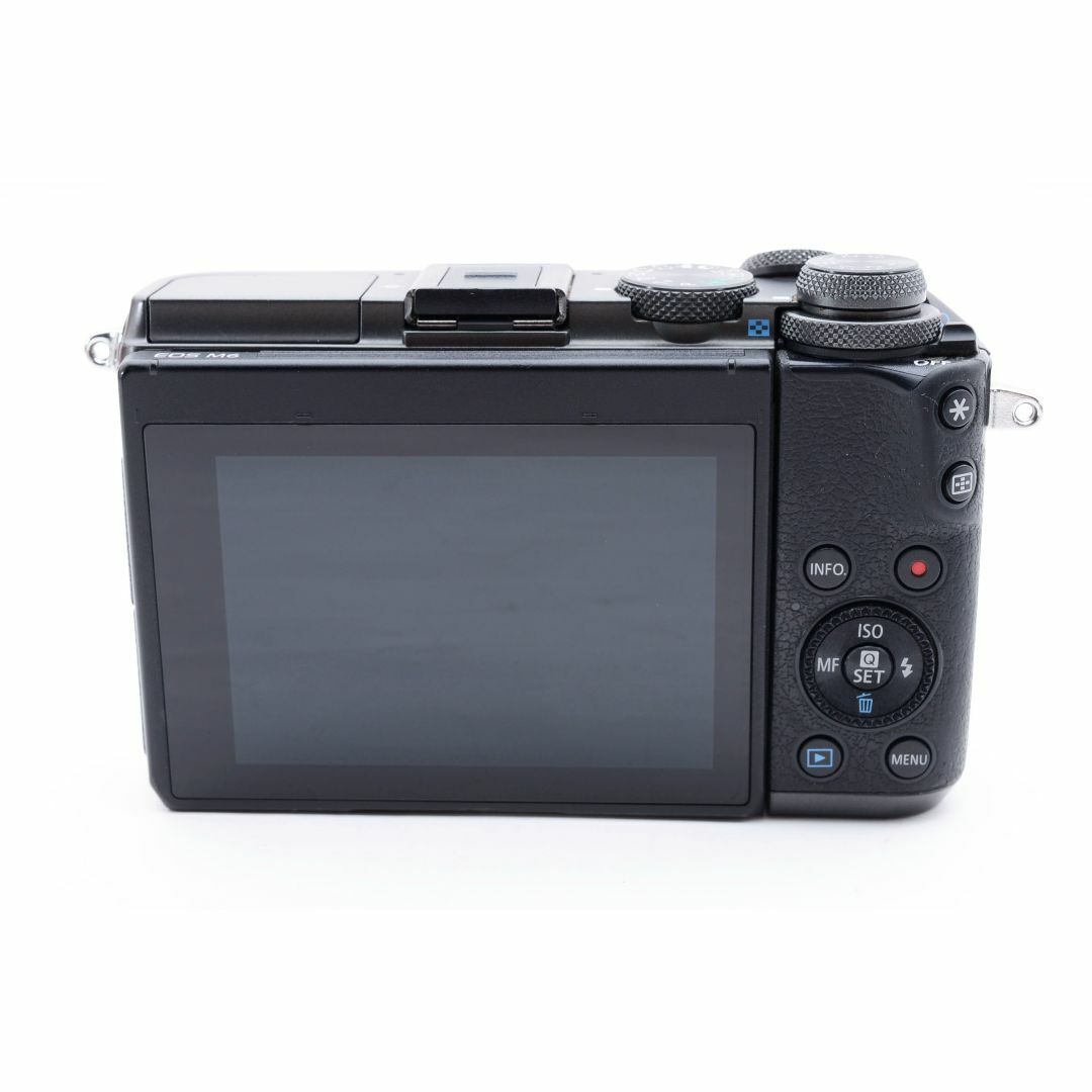 EOS M6ボディ　　キャノン　美品　cannon