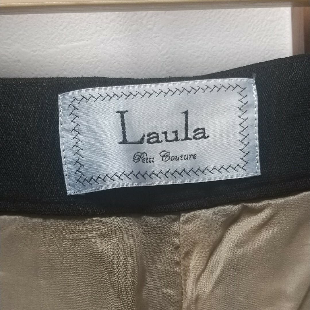 Laula(ラウラ)の定価4.8万！Laula　ラウラ　サイドチュールドットクロップドパンツ　黒 レディースのパンツ(クロップドパンツ)の商品写真