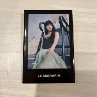 ルセラフィム(LE SSERAFIM)のルセラフィム　缶バッチ　ウンチェ(K-POP/アジア)