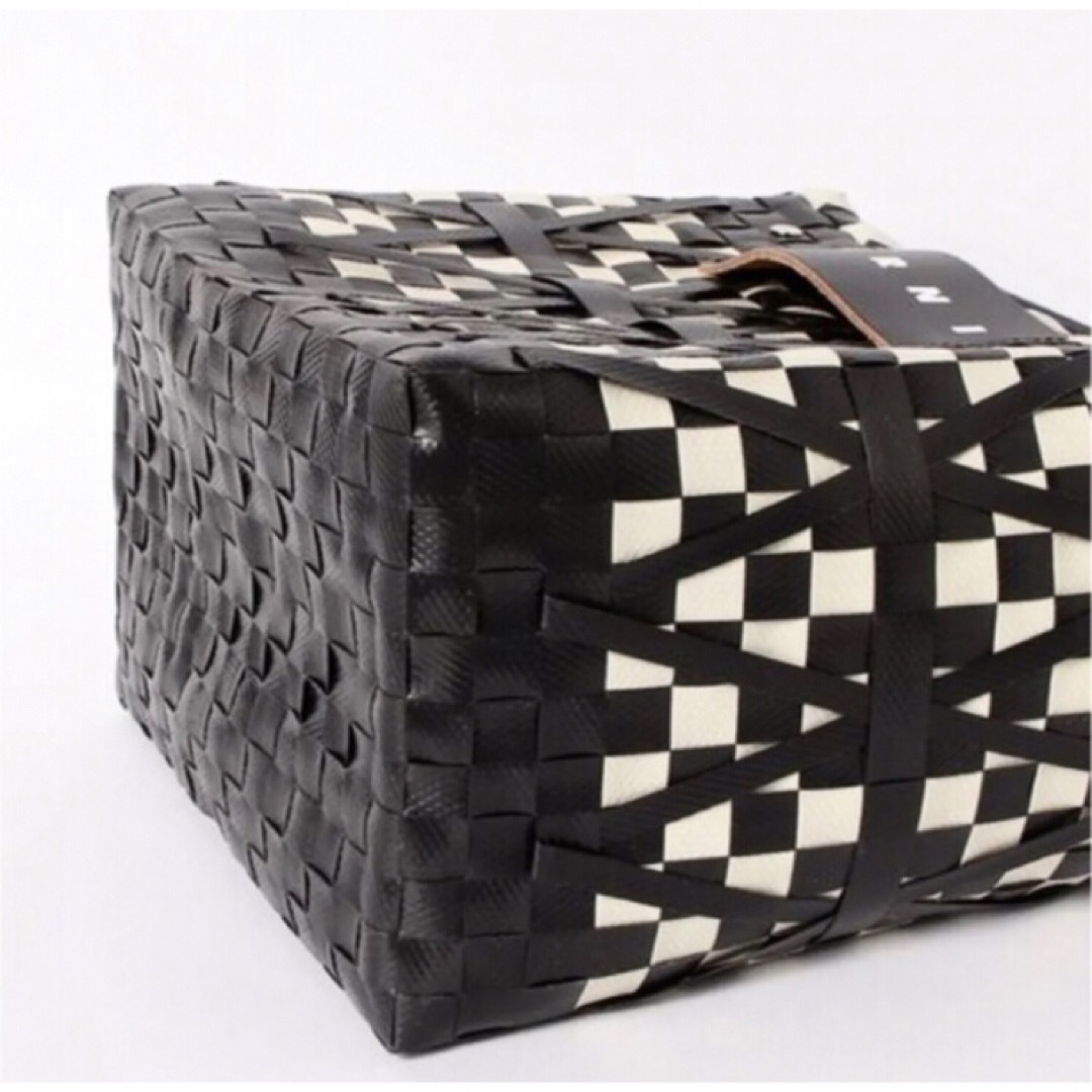 Marni - 新品 マルニマーケット ピクニックバッグ ステンシルバッグ 黒