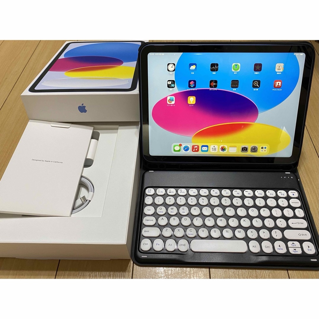 【美品】iPad第10世代Wi-Fiモデルキーボード付きoffice使用可能