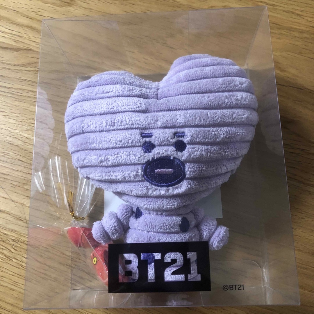 BT21(ビーティーイシビル)のちび様専用　BT21 TA TAパープル エンタメ/ホビーのタレントグッズ(アイドルグッズ)の商品写真