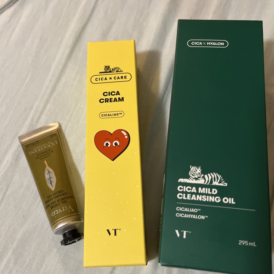 L'OCCITANE(ロクシタン)のCICAとロクシタンのセット コスメ/美容のスキンケア/基礎化粧品(クレンジング/メイク落とし)の商品写真