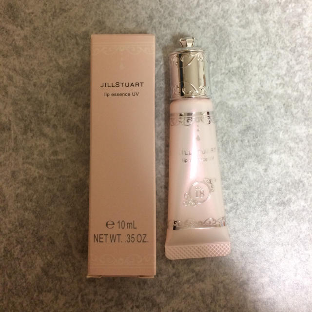 JILLSTUART(ジルスチュアート)の新品未使用 ジルスチュアート リップエッセンスUV SPF18 コスメ/美容のスキンケア/基礎化粧品(リップケア/リップクリーム)の商品写真