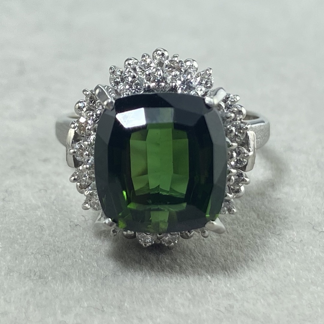 【22-29】グリーントルマリン　ダイヤ リング6.23ct　D0.45ct  レディースのアクセサリー(リング(指輪))の商品写真