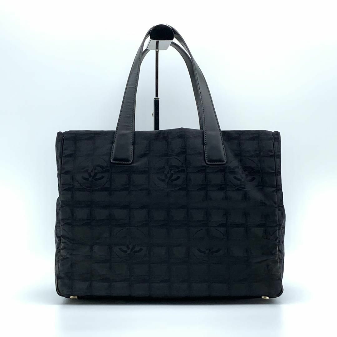 ✨極上品✨ CHANEL シャネル ニュートラベルライン トートバッグ B18