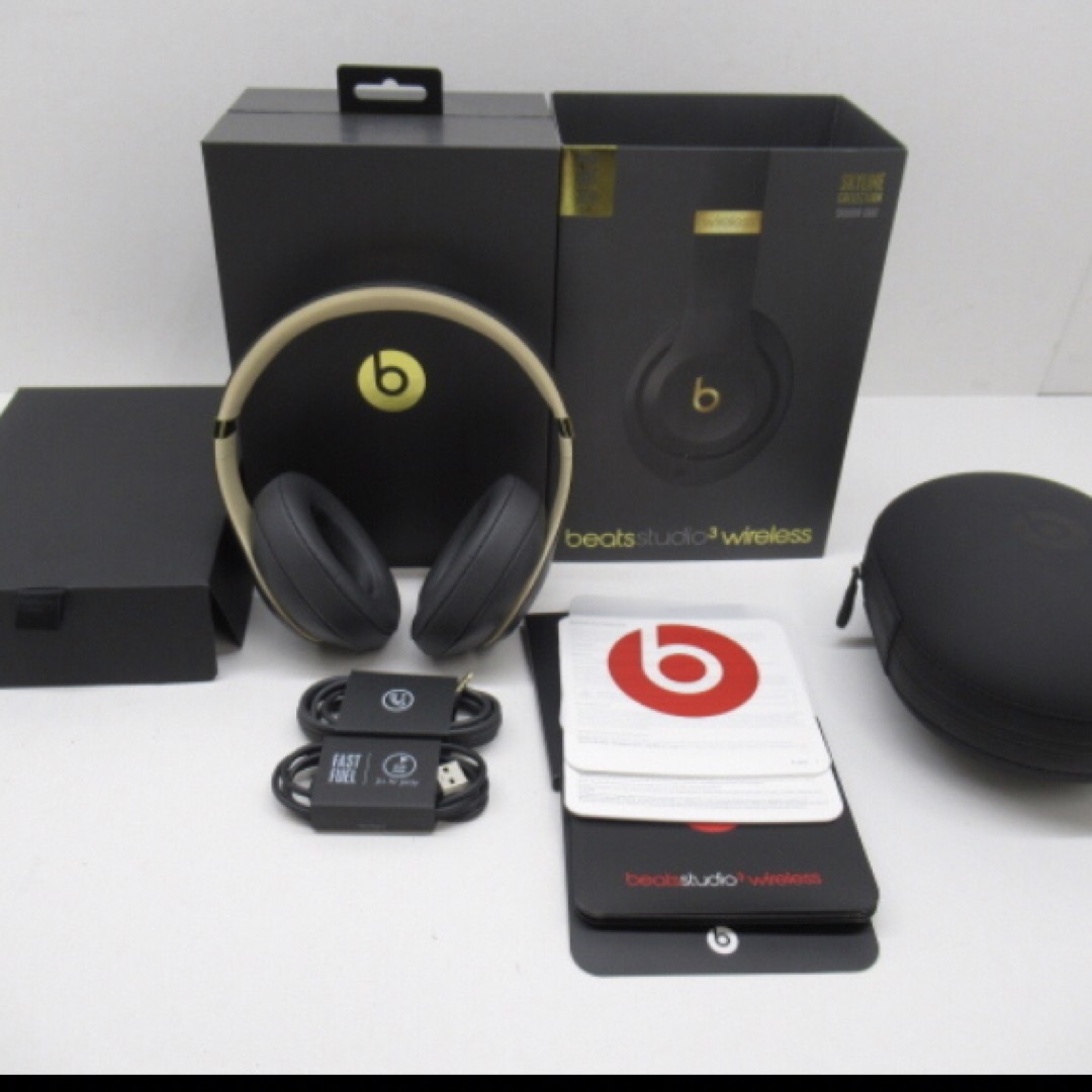 Beats by Dr Dre - beats studio3 wireless シリアルナンバーあり