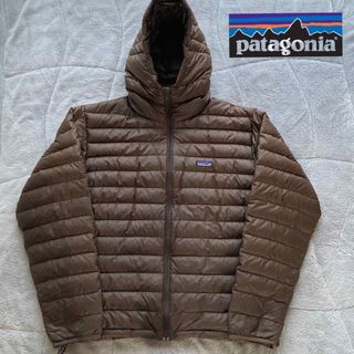 パタゴニア(patagonia)のPatagonia/パタゴニア　 ダウンセーターフーディージャケット L  焦茶(ダウンジャケット)