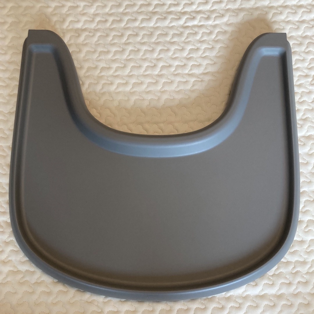 Stokke(ストッケ)のSTOKKE TRAY   ストームグレー キッズ/ベビー/マタニティの授乳/お食事用品(その他)の商品写真