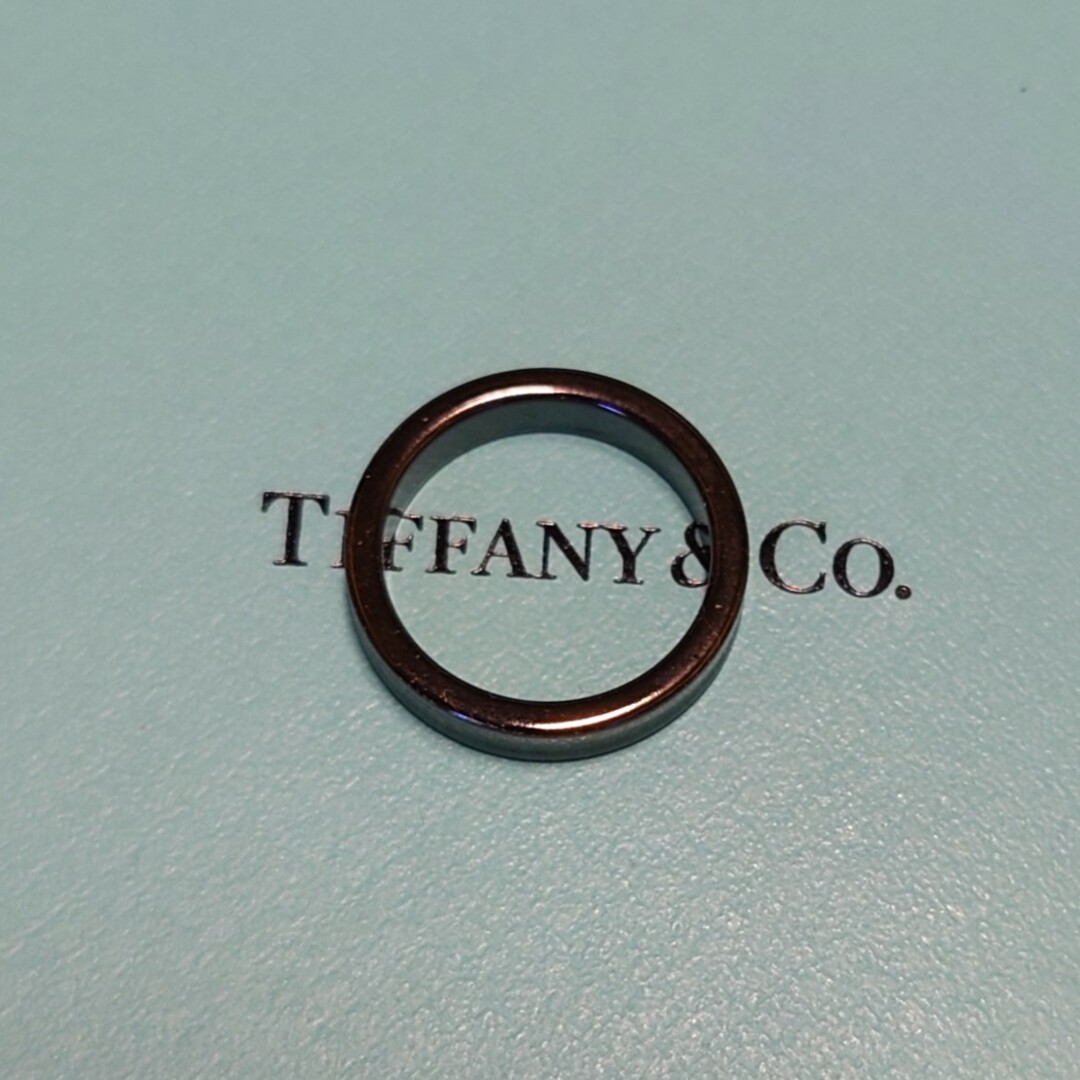 Tiffany & Co.(ティファニー)のティファニー　ブラックチタンナローリング レディースのアクセサリー(リング(指輪))の商品写真