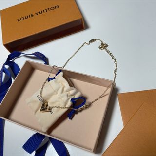 ルイヴィトン(LOUIS VUITTON)の新品未使用 ルイヴィトン ネックレス・エセンシャル V ゴールド(ネックレス)