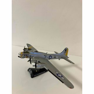 アメリカ空軍 B-17G Liberty Belle 1/155 ダイキャスト(模型/プラモデル)