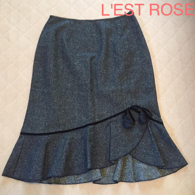 L'EST ROSE(レストローズ)のL＇EST ROSE  スカート レディースのスカート(ひざ丈スカート)の商品写真