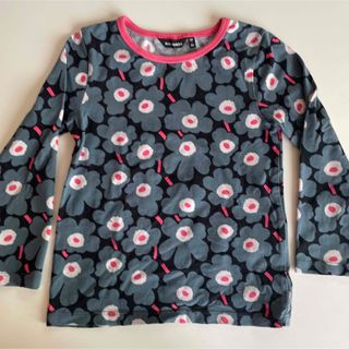 マリメッコ　marimekko　4歳　女の子　長袖　花柄　服　キッズ　北欧