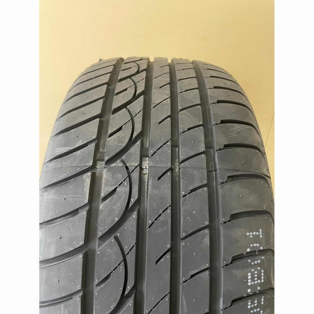225/40R18 新品未使用 タイヤ 4本セット 送料無料!ROVERO