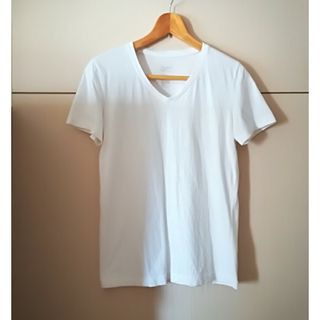 ムジルシリョウヒン(MUJI (無印良品))の無印良品　半袖Tシャツ　VネックTシャツ　L　半袖　薄手　綿100%　無印(Tシャツ(半袖/袖なし))