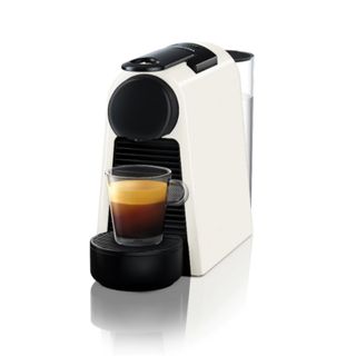ネスプレッソ(NESPRESSO)のネスプレッソ　コーヒーメーカー D30 美品(エスプレッソマシン)