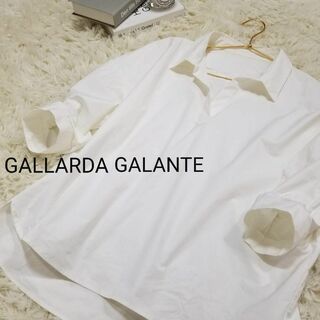 ガリャルダガランテ(GALLARDA GALANTE)のガリャルダガランテGALLARDAGALANTEオープンカラーシャツ38サイズ白(シャツ/ブラウス(長袖/七分))