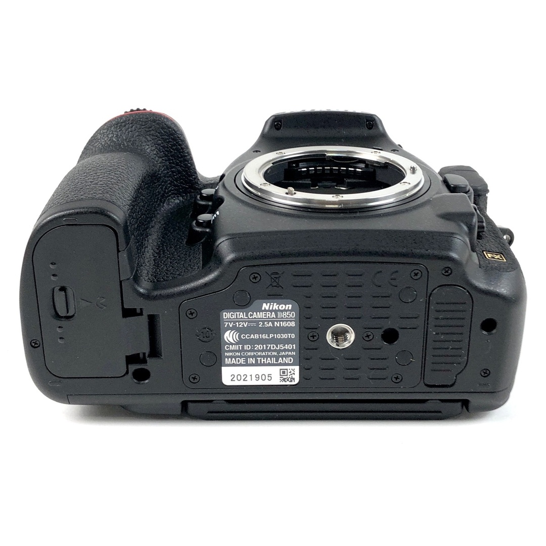 ニコン D850 ボディ 中古 スマホ/家電/カメラのカメラ(デジタル一眼)の商品写真