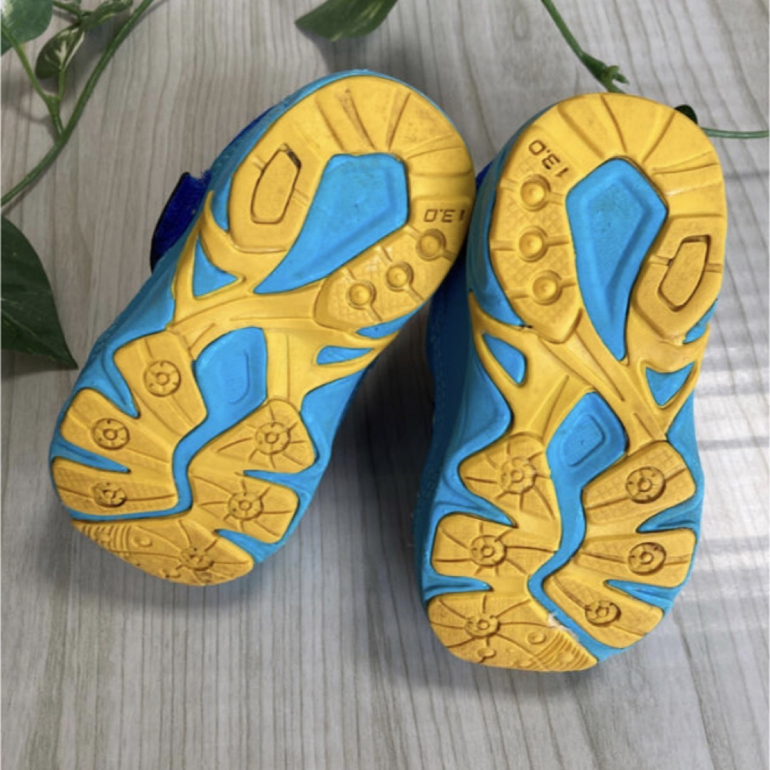 OshKosh(オシュコシュ)のOSHKOSH ベビー　スニーカー　靴　13cm  キッズ/ベビー/マタニティのベビー靴/シューズ(~14cm)(スニーカー)の商品写真