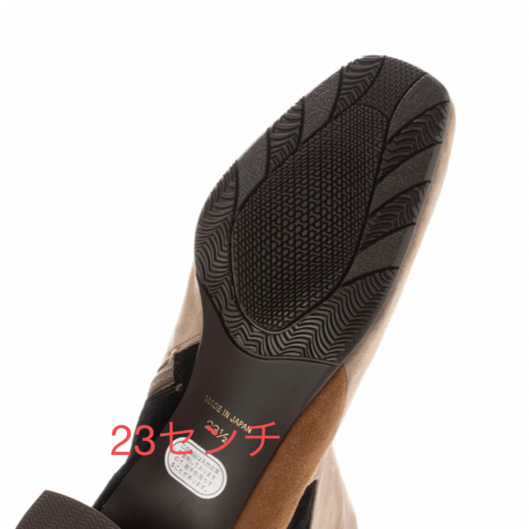 cavacava(サヴァサヴァ)の新品✨定価29,480円 cava cava 本革ブーツ　23センチ　大特価‼️ レディースの靴/シューズ(ブーツ)の商品写真