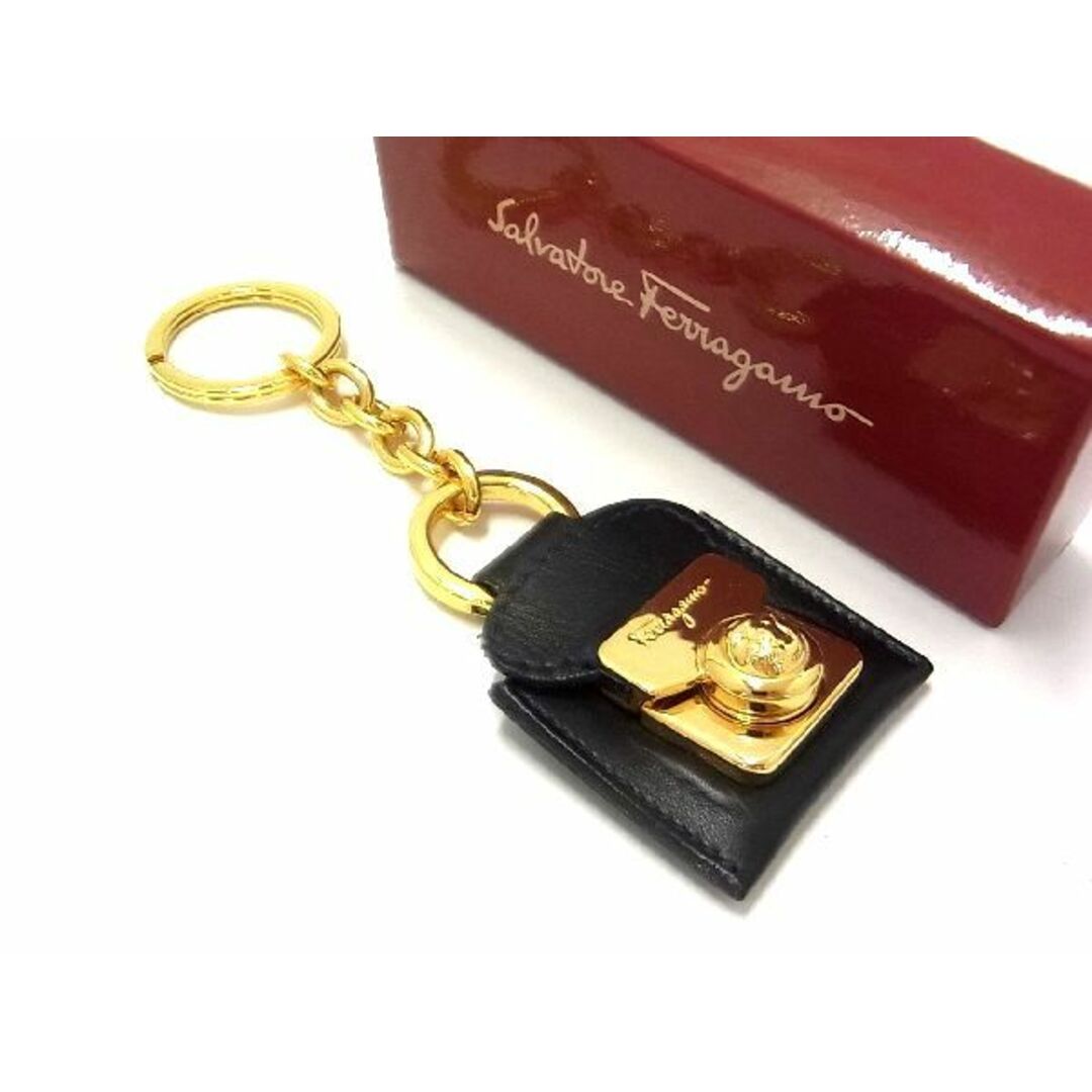 ■極美品■ SalvatoreFerragamo フェラガモ レザー バッグモチーフ キーホルダー チャーム レディース ブラック系×ゴールド系  AR2010 | フリマアプリ ラクマ