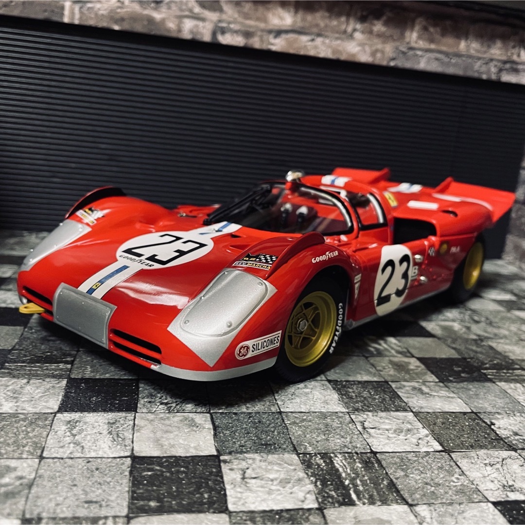 1/18 Mattel Elite フェラーリ 512S スパイダー 1971