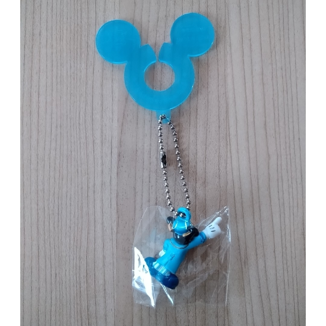 ミッキーマウス(ミッキーマウス)の【未使用品】ミッキーマウスのストラップ エンタメ/ホビーのアニメグッズ(ストラップ)の商品写真