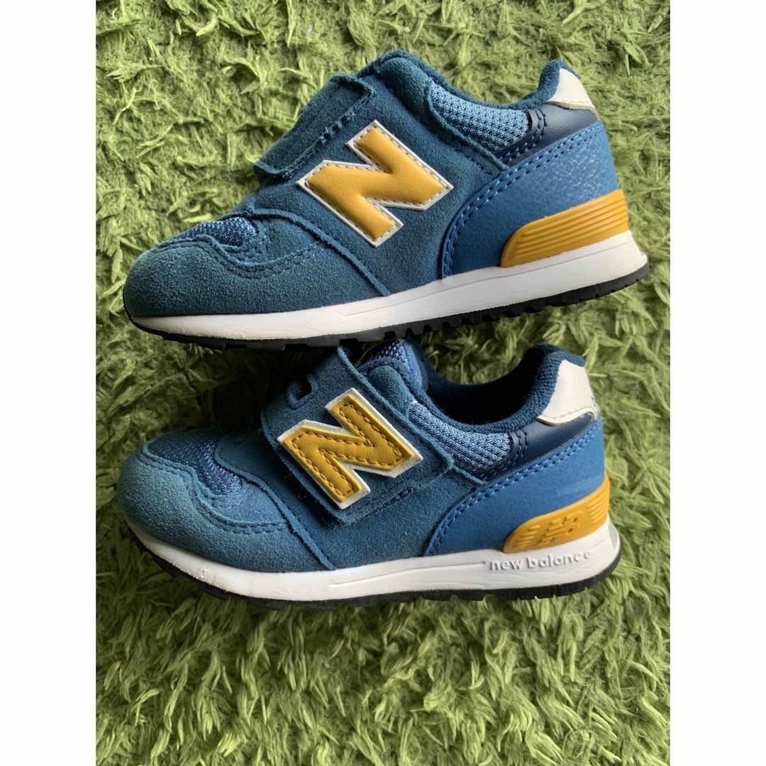 New Balance(ニューバランス)のニューバランス　スニーカー　１５センチ キッズ/ベビー/マタニティのキッズ靴/シューズ(15cm~)(スニーカー)の商品写真