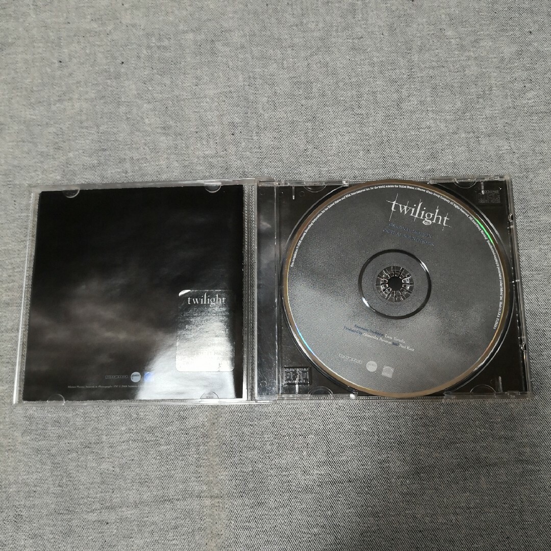 twilight 「トワイライト～初恋～」オリジナル・サウンドトラック エンタメ/ホビーのCD(映画音楽)の商品写真