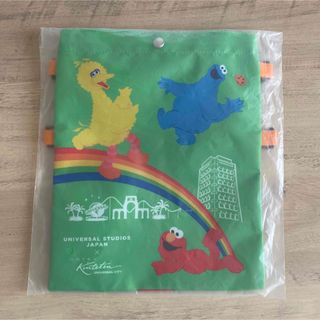 セサミストリート(SESAME STREET)のセサミストリートオリジナルクラッチポーチ　グリーン　新品未開封品(キャラクターグッズ)