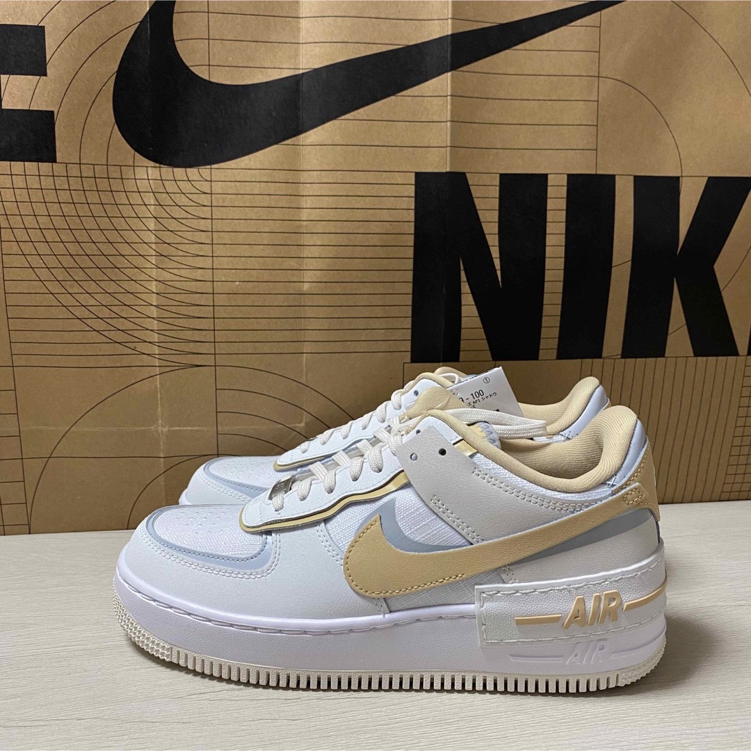 NIKEナイキ　エアフォース1 AF1  ウィメンズ25cm