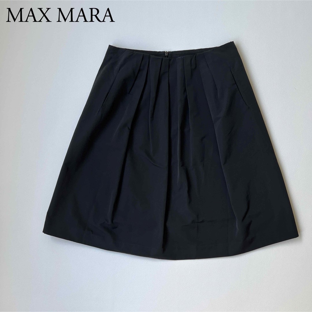 約35cmヒップS Max Mara エスマックスマーラ　タックフレアスカート　ロゴ