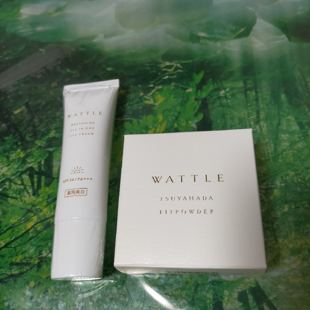 WATTLE　艶肌フィットパウダー＆薬用ホワイトニングオールインワンゲルクリーム