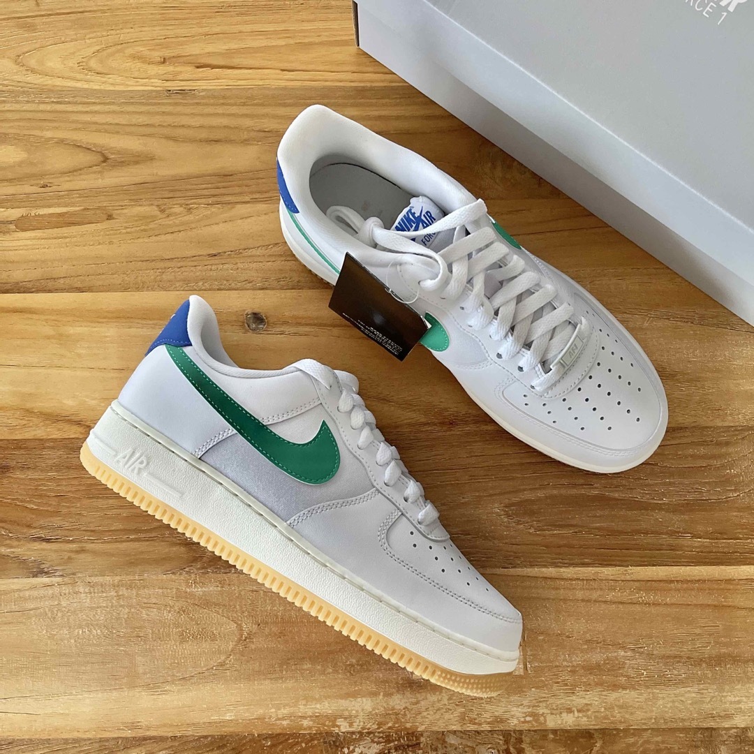 NIKE(ナイキ)の27.0㎝ NIKE AIRFORCE1 07 ナイキ エアフォース1 メンズの靴/シューズ(スニーカー)の商品写真