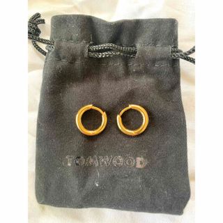 トムウッド(TOM WOOD)のTomwood  ゴールドフープピアス　(ピアス(両耳用))