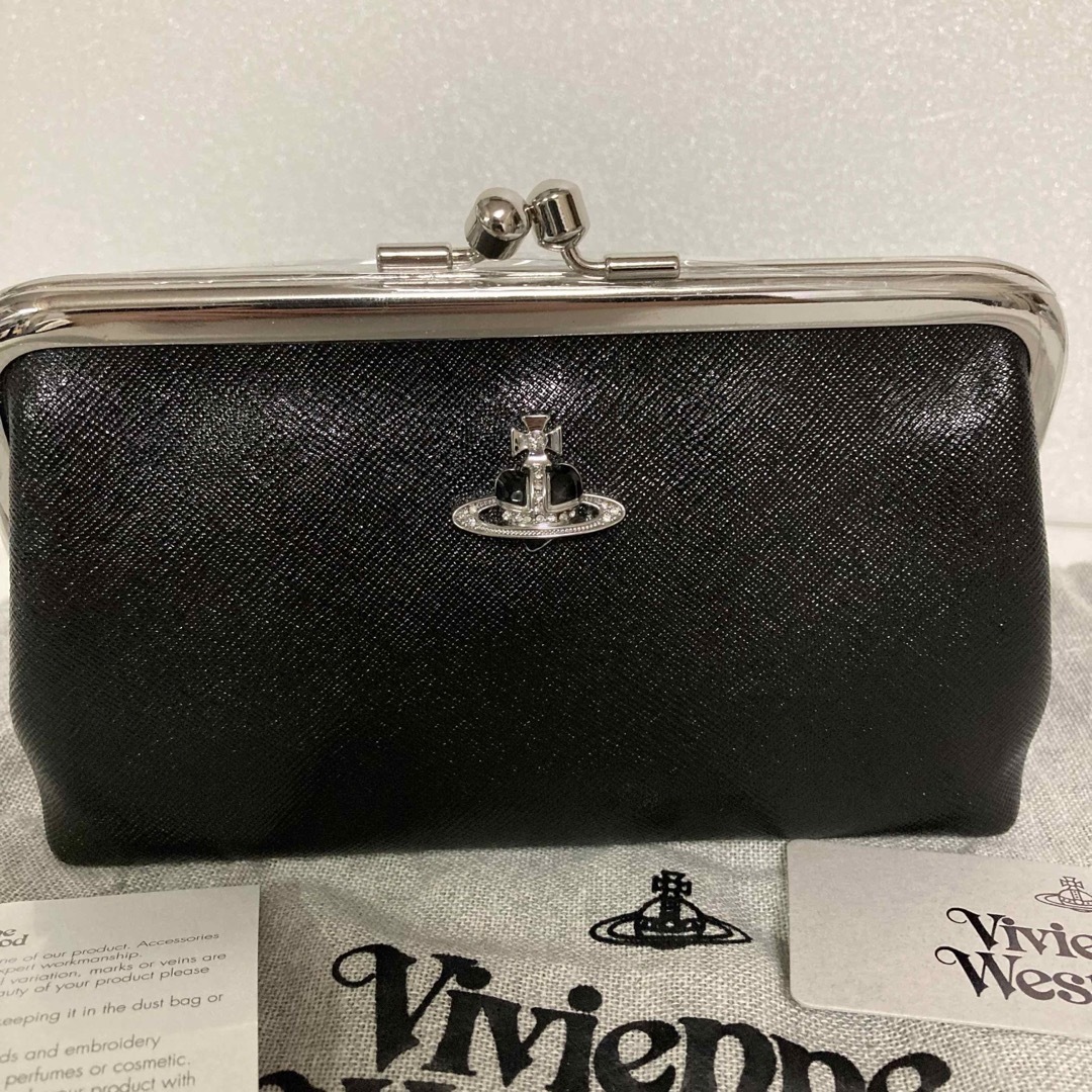 Vivienne Westwood(ヴィヴィアンウエストウッド)の新品 Vivienne Westwood ハートオーブ ポーチ ブラック コスメ レディースのファッション小物(ポーチ)の商品写真