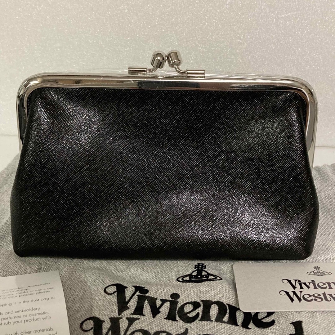 新品 Vivienne Westwood ハートオーブ ポーチ ブラック コスメ