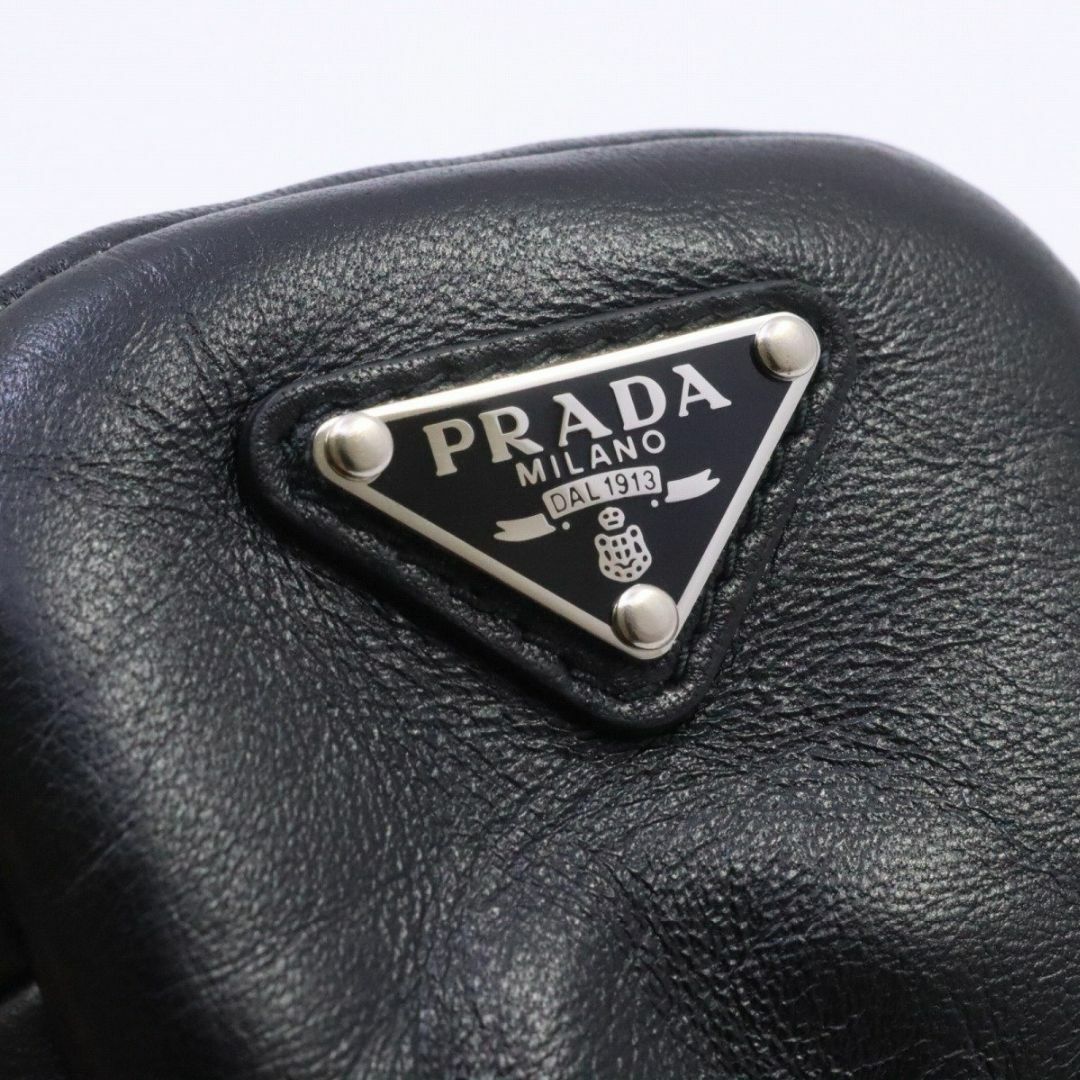 PRADA - PRADA プラダ ミニポーチ ベルトポーチ 小物入れ レザーの通販