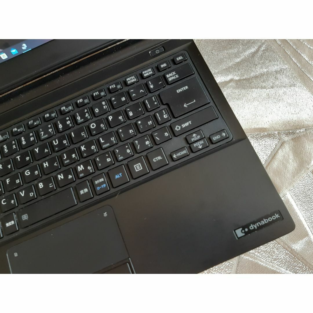 東芝(トウシバ)のR73/B 東芝 i5 6300U 256GB/SSD 8G ノートパソコン スマホ/家電/カメラのPC/タブレット(ノートPC)の商品写真