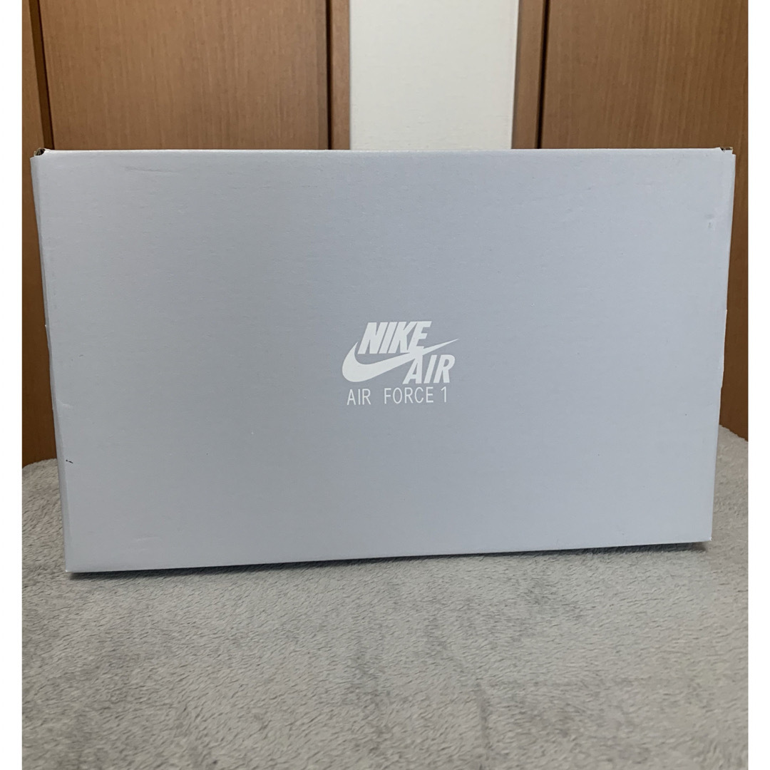 NIKE(ナイキ)のNIKE エアーフォース1Low "Action Green" 23.0cm レディースの靴/シューズ(スニーカー)の商品写真